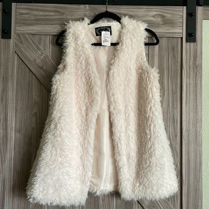 Ambiance white Sherpa vest